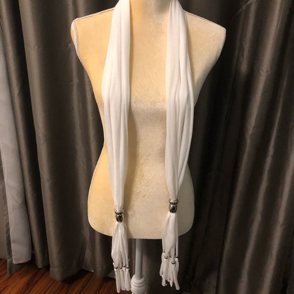 White scarf with adjustable beads - Picture 1 of 3